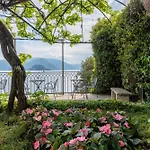 Casa Du Lac, By R Collection 4* Varenna
