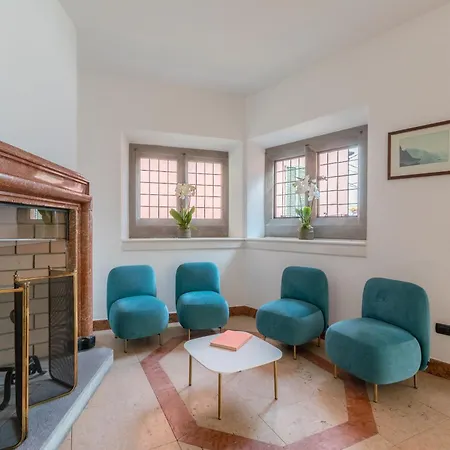 Casa Du Lac, By R Collection