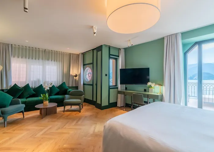 Otel Casa Du Lac, By R Collection 4*