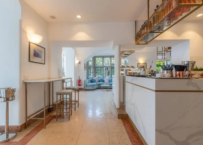 Casa Du Lac, By R Collection 4* Варенна