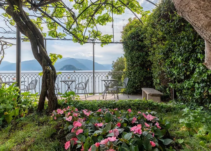 Casa Du Lac, By R Collection 4* Varenna