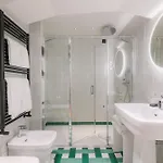 Casa Du Lac, By R Collection Varenna