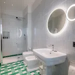 Casa Du Lac, By R Collection Varenna