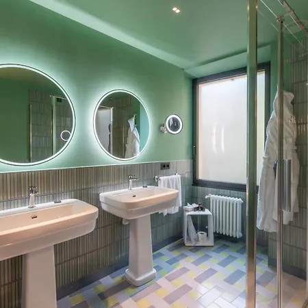 Casa Du Lac, By R Collection Varenna