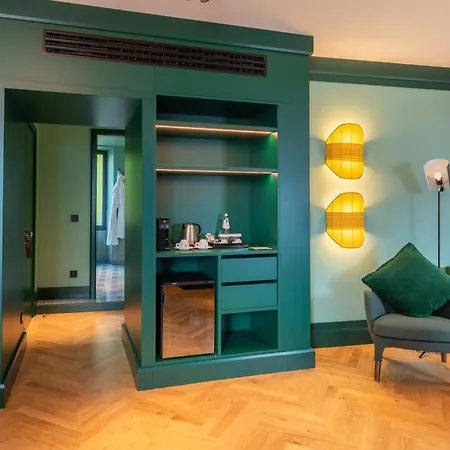 Casa Du Lac, By R Collection 4* Varenna
