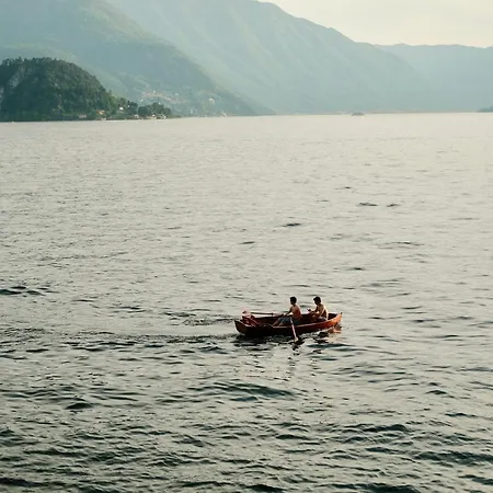 Casa Du Lac, By R Collection Varenna