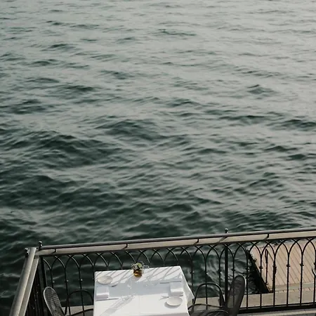 Casa Du Lac, By R Collection Hotel