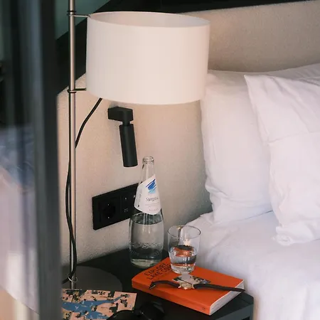 Casa Du Lac, By R Collection Hotel 4*