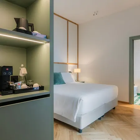 Casa Du Lac, By R Collection 4*