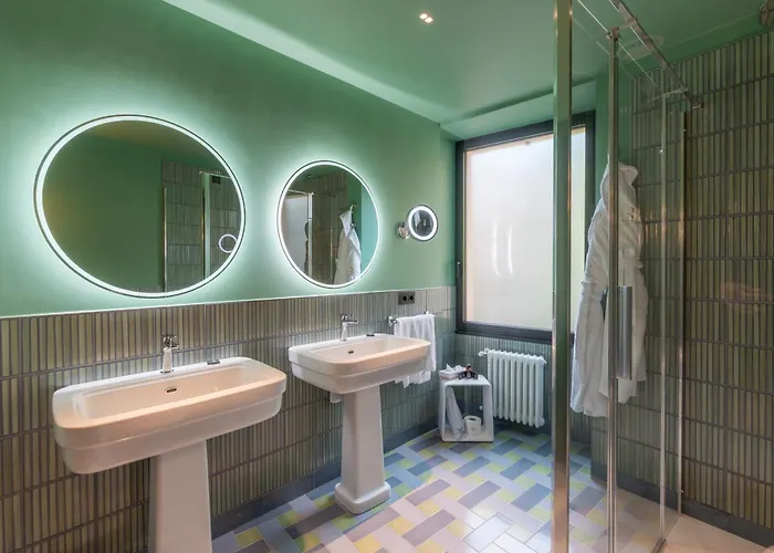 Casa Du Lac, By R Collection Varenna